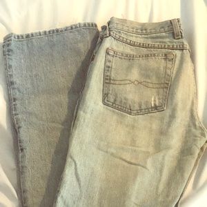 Worn light Lucky jeans